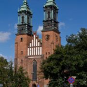 Bazylikę archikatedralną Św. Św. Piotra i Pawła