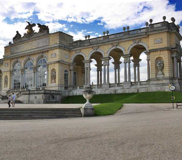 Glorietta w ogrodach pałacu Schonbrunn