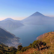Jezioro Atitlan - panorama