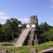 Tikal - Świątynia